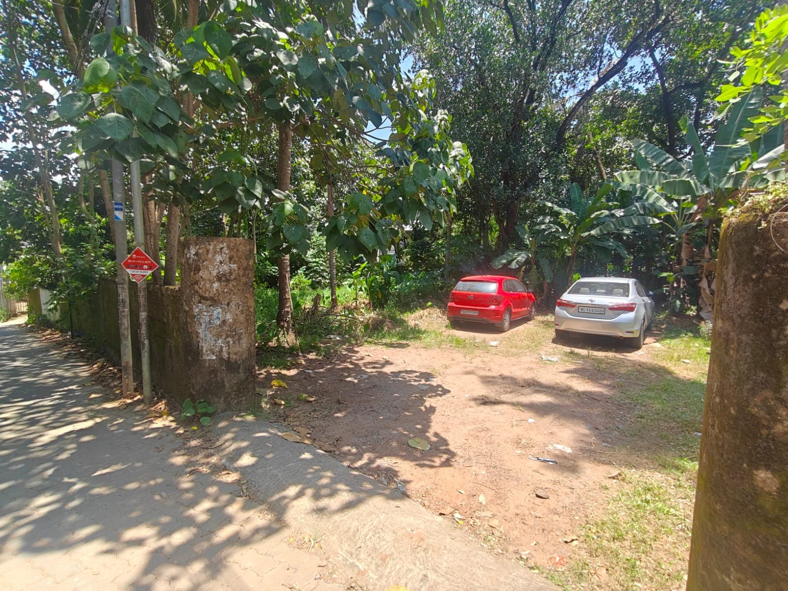 34 Cent Land Behind CSEZ — Commercial in Behind CSEZ, Ernakulam