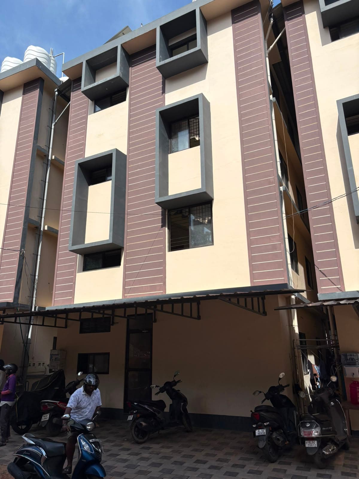 Hostel building in Eachira — 2 BHK in Edachira, Ernakulam